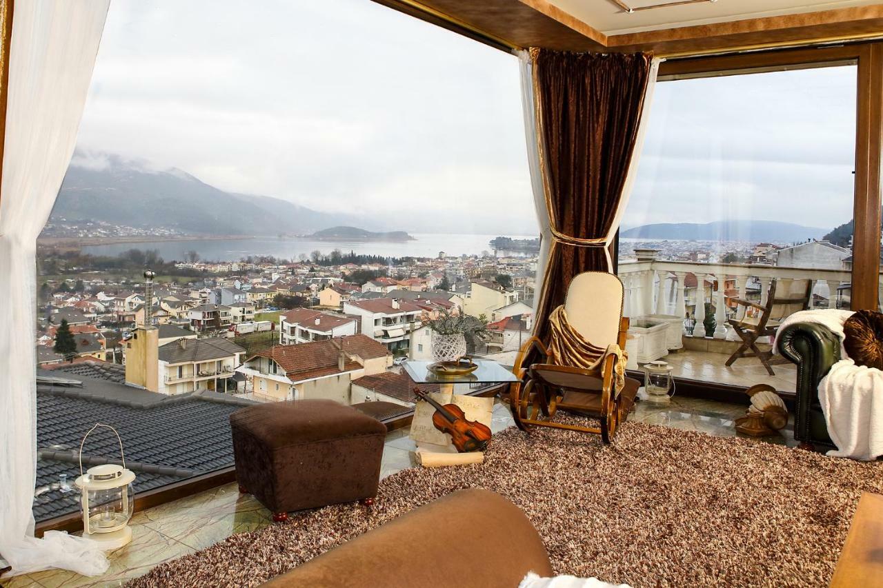 Villa Deluxe Sight Янина Екстериор снимка