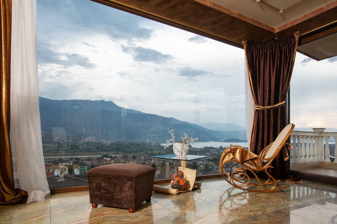 Villa Deluxe Sight Янина Екстериор снимка