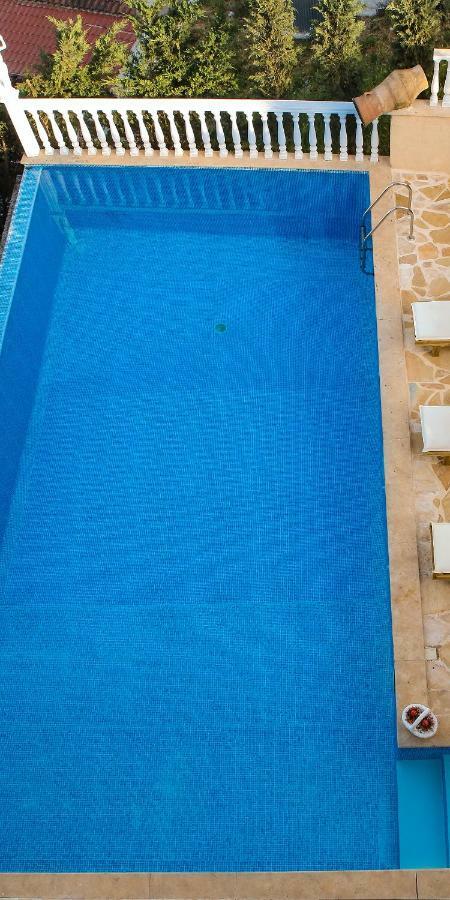 Villa Deluxe Sight Янина Екстериор снимка