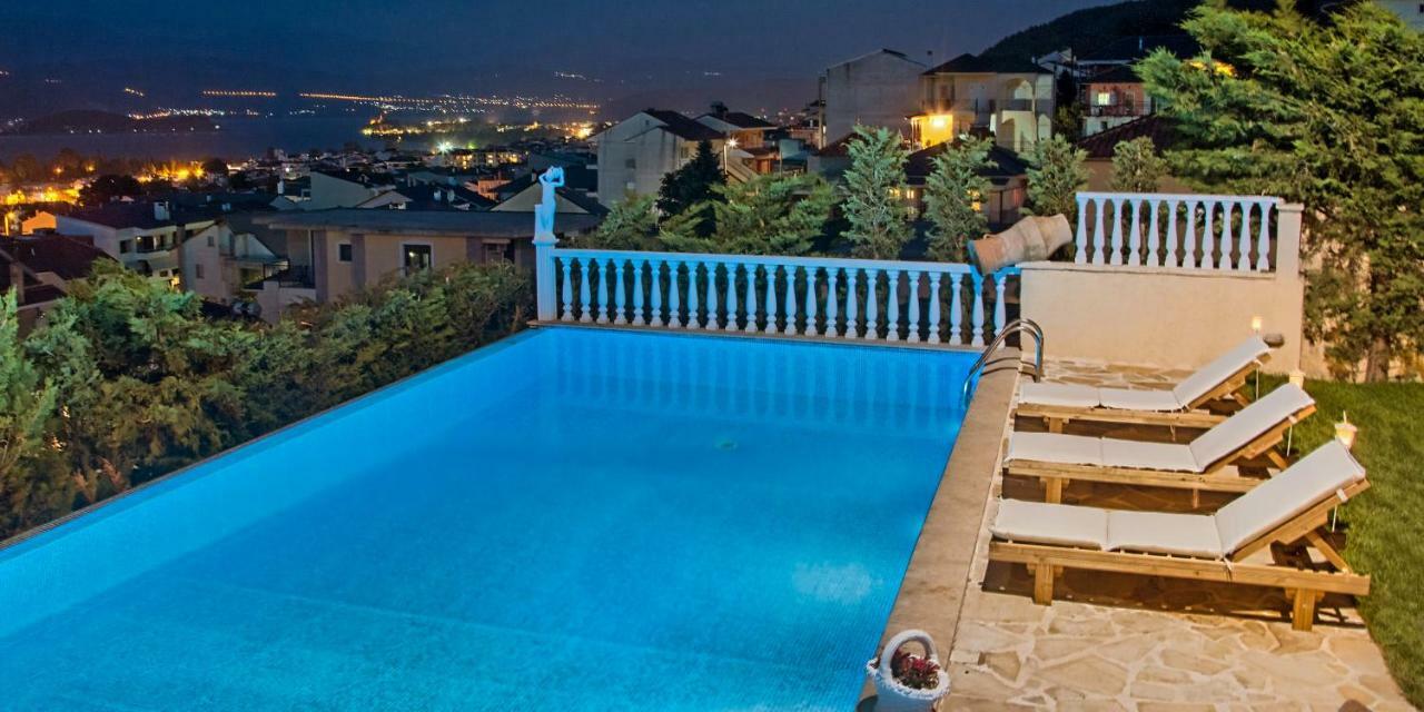 Villa Deluxe Sight Янина Екстериор снимка