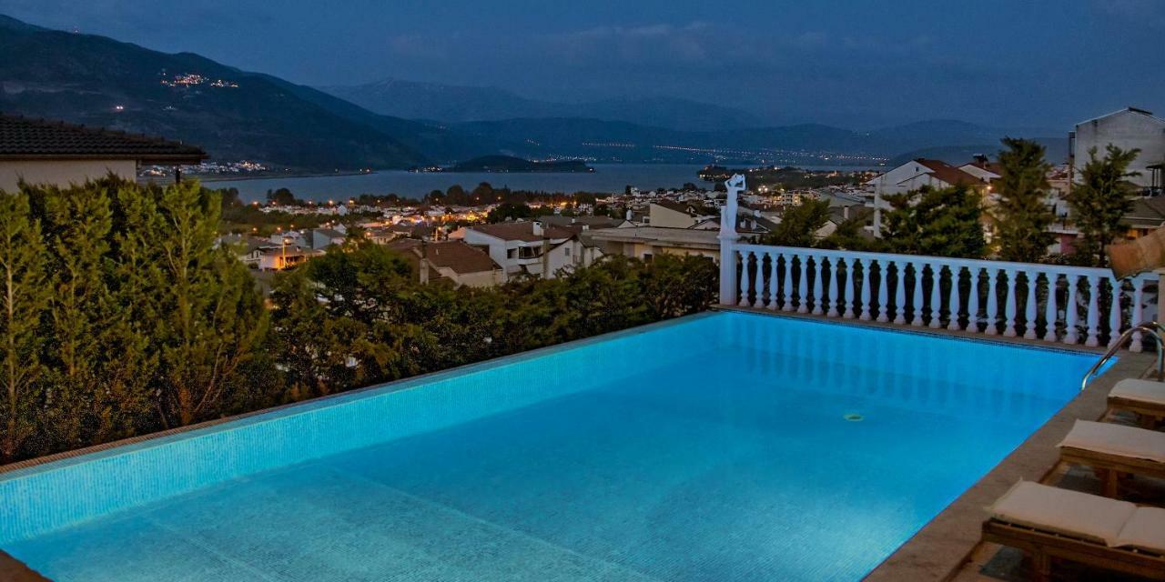 Villa Deluxe Sight Янина Екстериор снимка