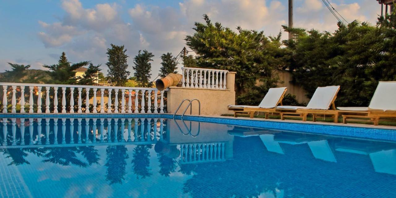 Villa Deluxe Sight Янина Екстериор снимка